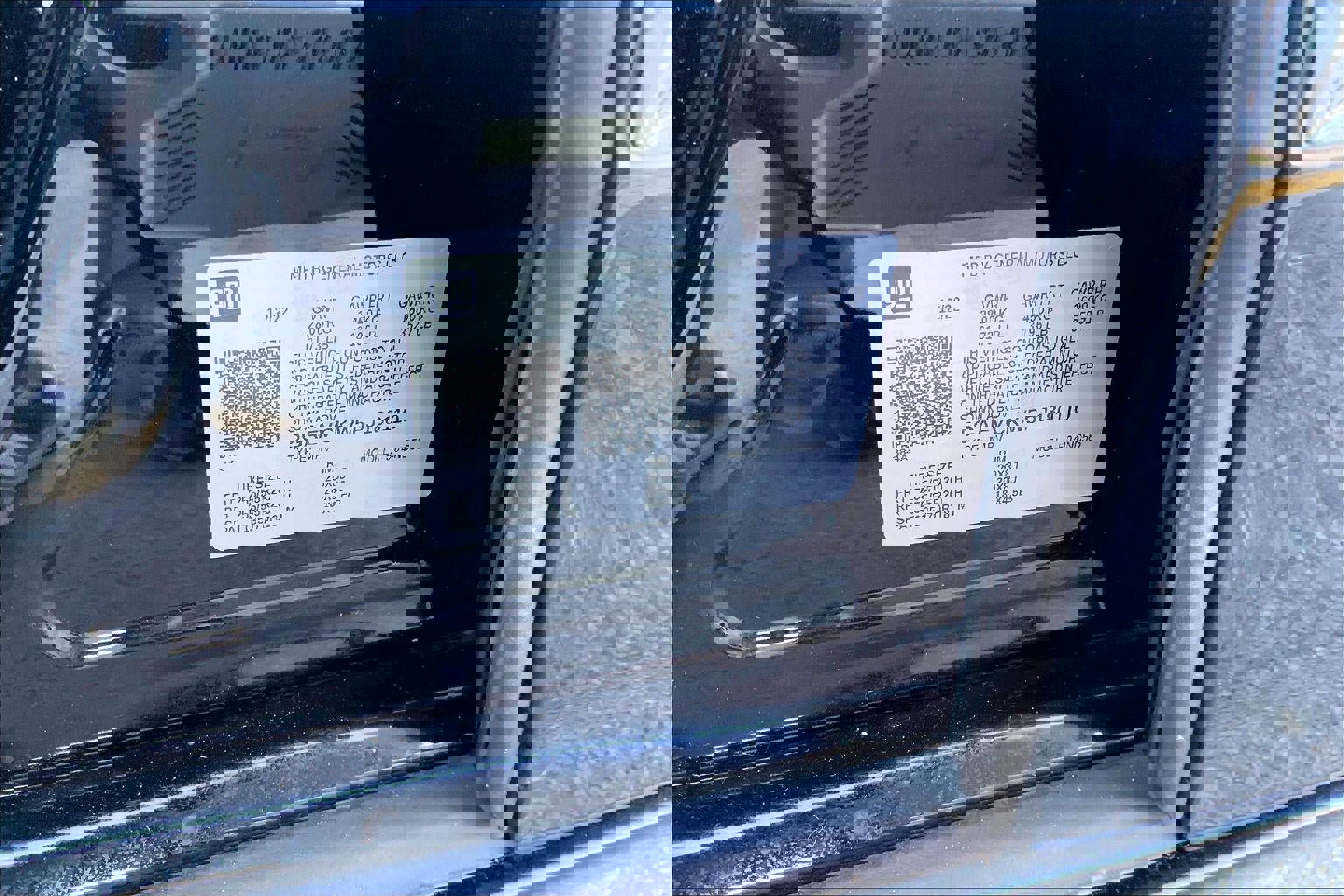 Used 2023 Buick Enclave Avenir image 32