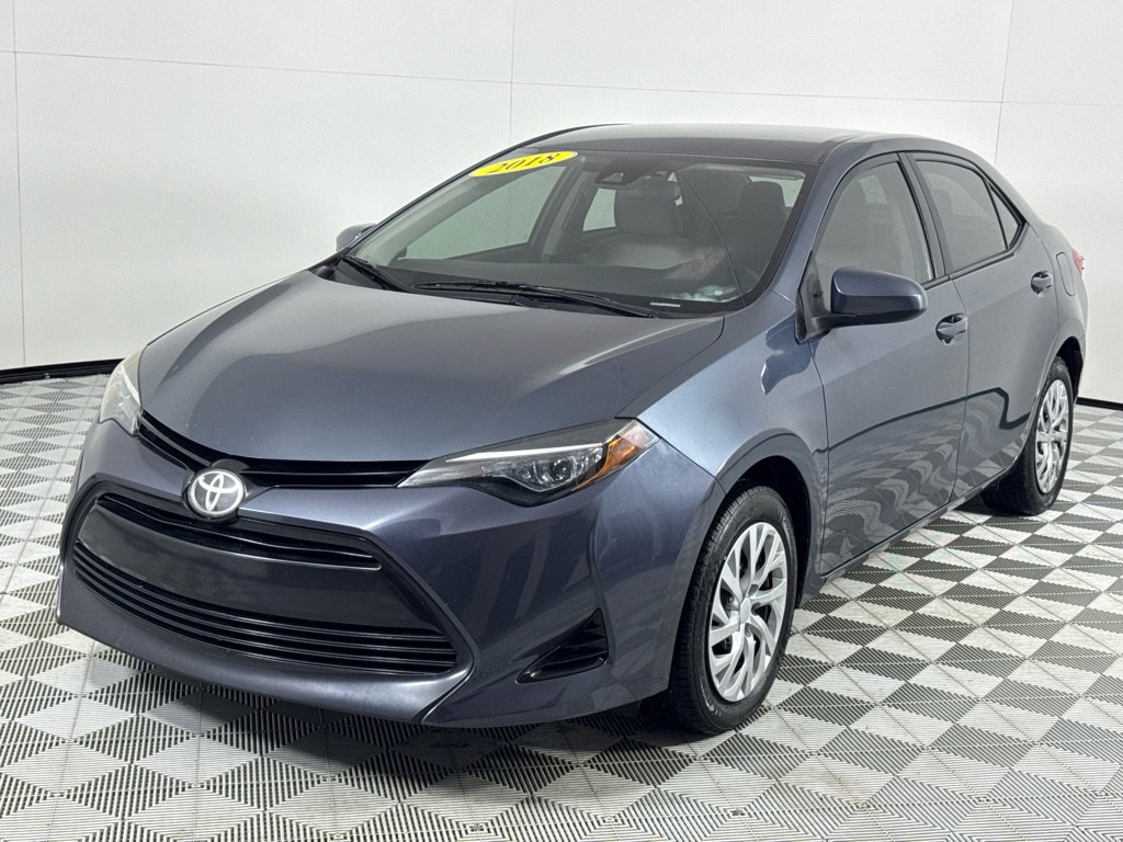 Used 2018 Toyota Corolla LE image 9
