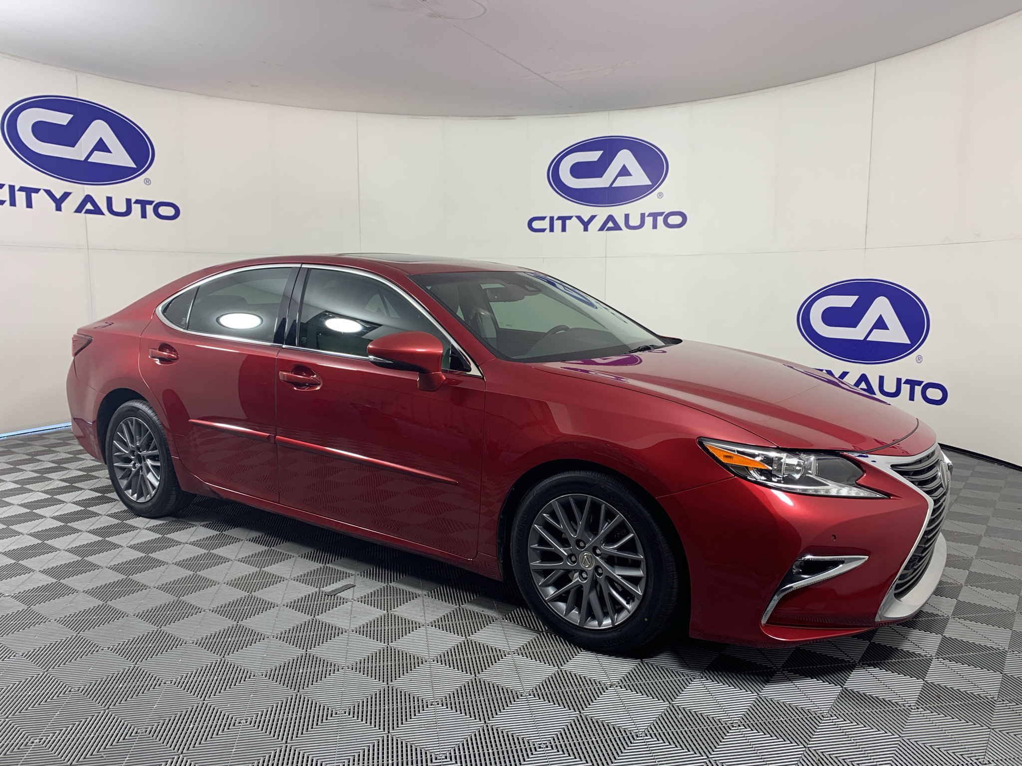 Used 2018 Lexus ES 350 w/ Premier Package FWD image 1