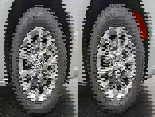 New 2026 Chrysler Pacifica Limited w/ Trailer Tow Group image 36