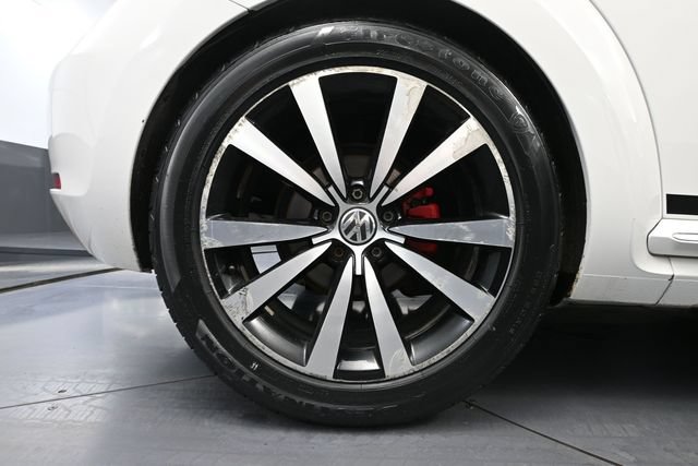 Used 2012 Volkswagen Beetle 2.0T FWD image 10