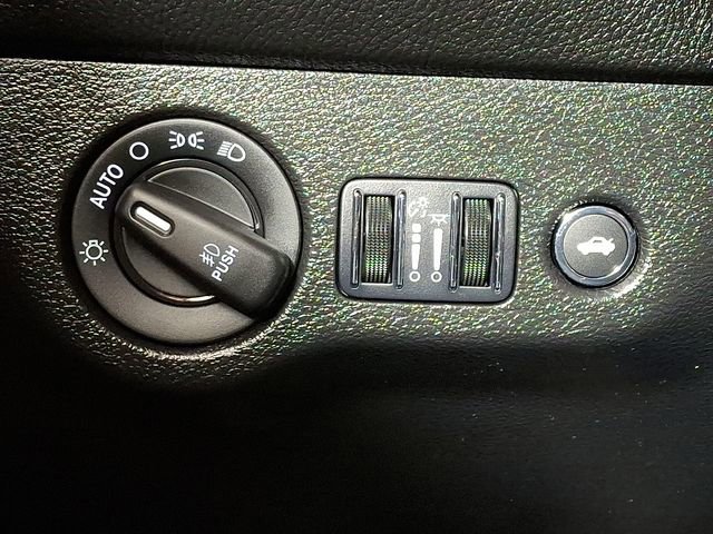Used 2023 Dodge Challenger SXT w/ Blacktop Package image 25