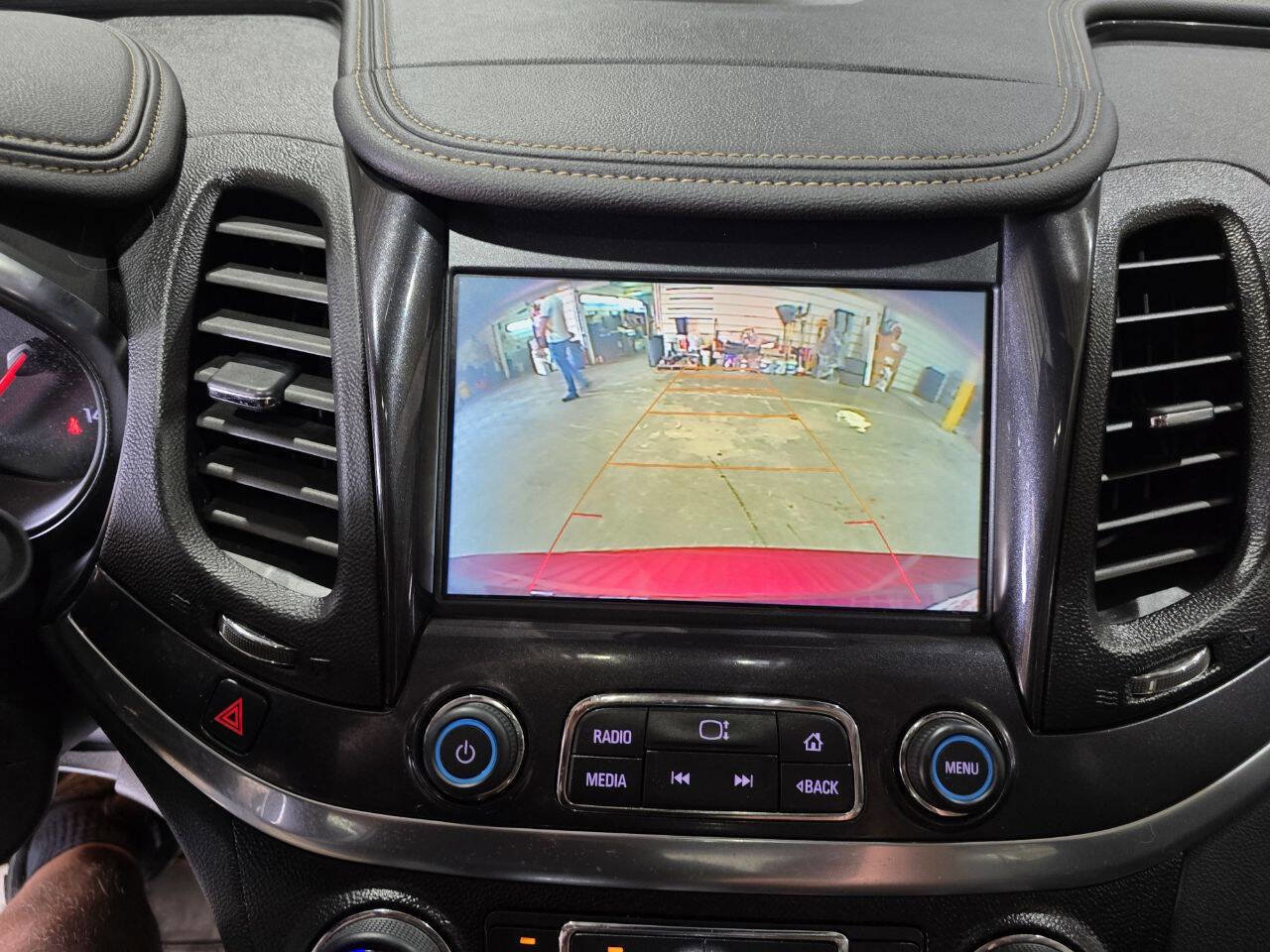 Used 2016 Chevrolet Impala LT w/ Leather Package image 39