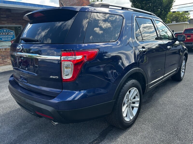 Used 2011 Ford Explorer XLT w/ 202A Rapid Spec Order Code AWD/4WD image 3