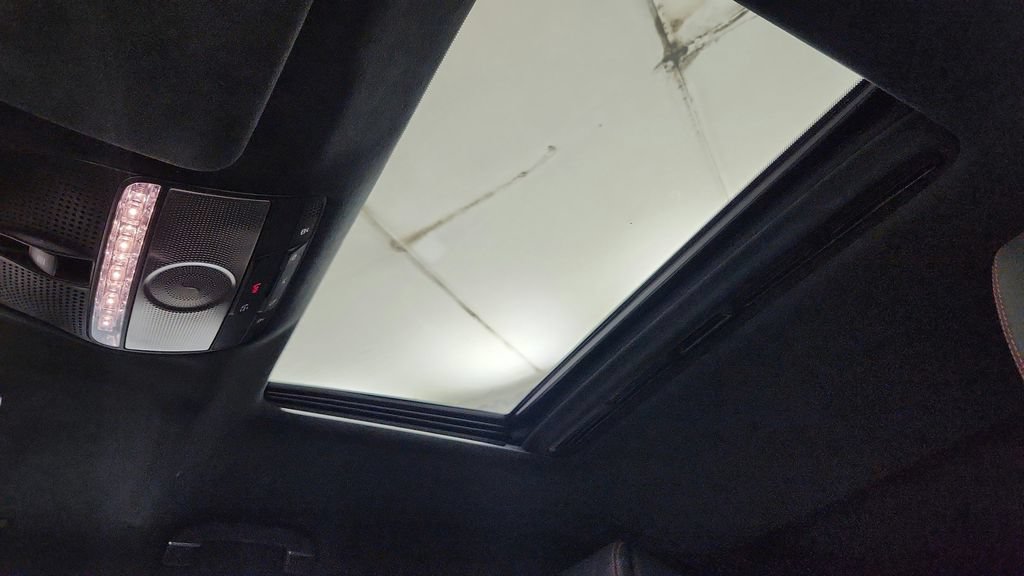 Used 2023 Mercedes-Benz G 550 image 23