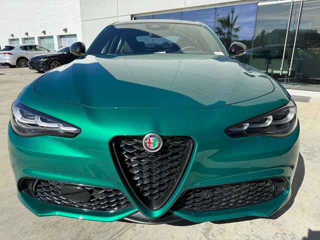 New 2025 Alfa Romeo Giulia w/ Driving Assist Package image 7