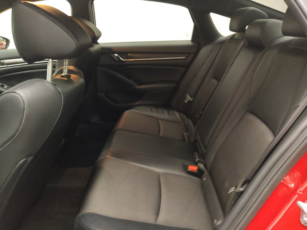 Used 2018 Honda Accord Sport image 18