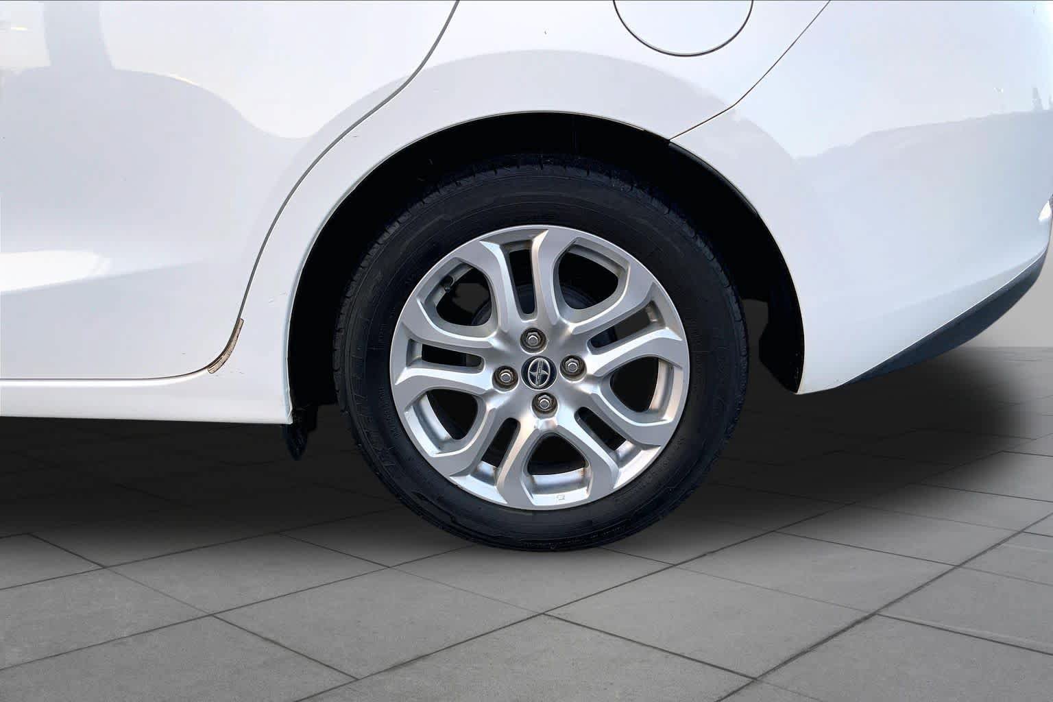 Used 2016 Scion iA FWD image 9