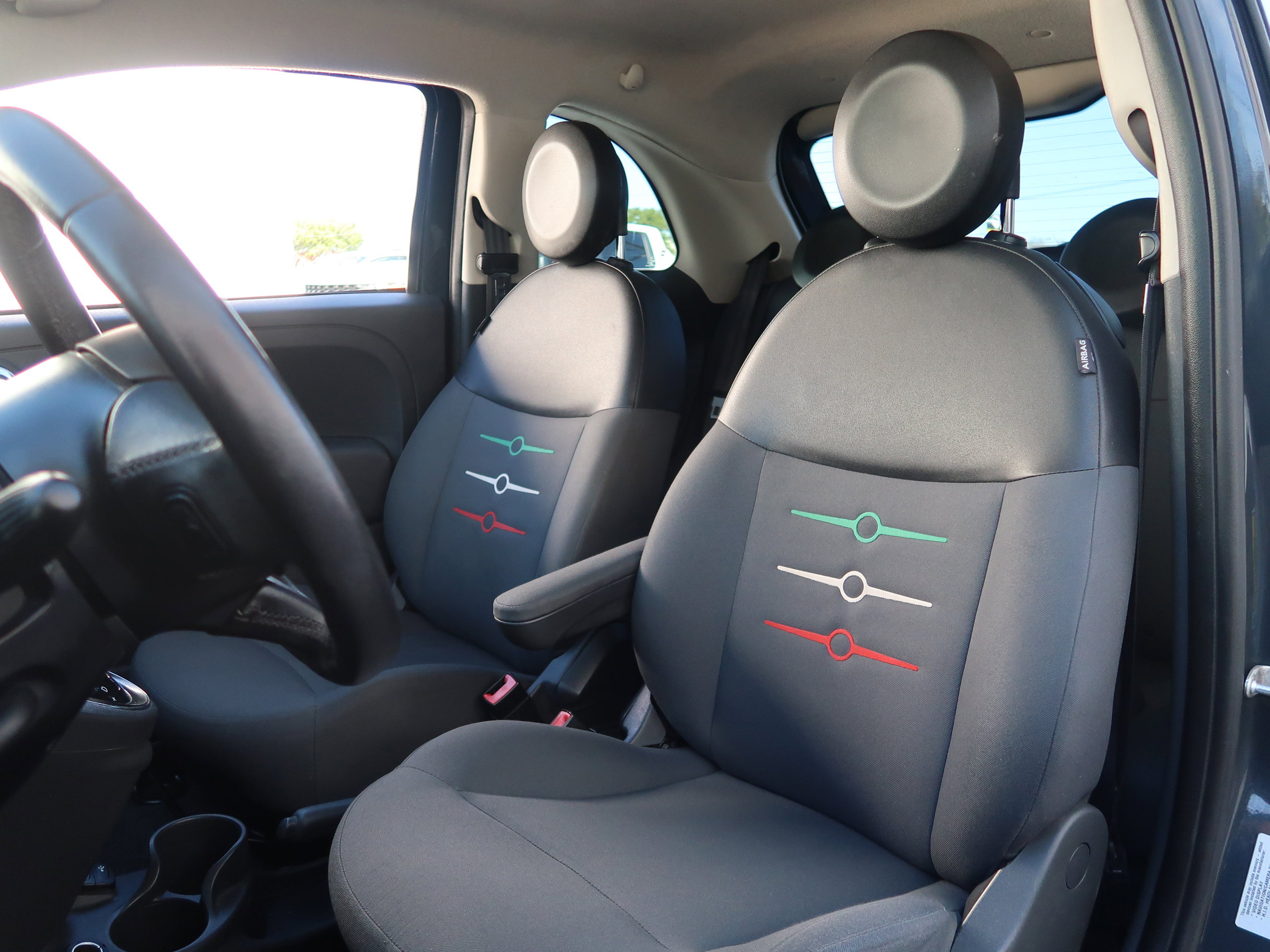 Used 2016 FIAT 500 Pop image 12