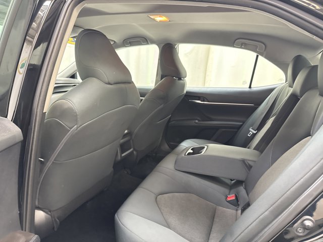 Used 2022 Toyota Camry LE FWD image 14