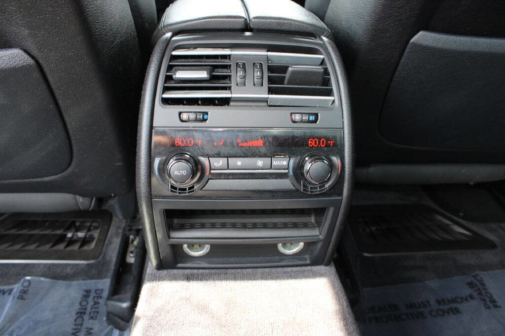 Used 2011 BMW 740Li 740Li 4dr Sedan image 12