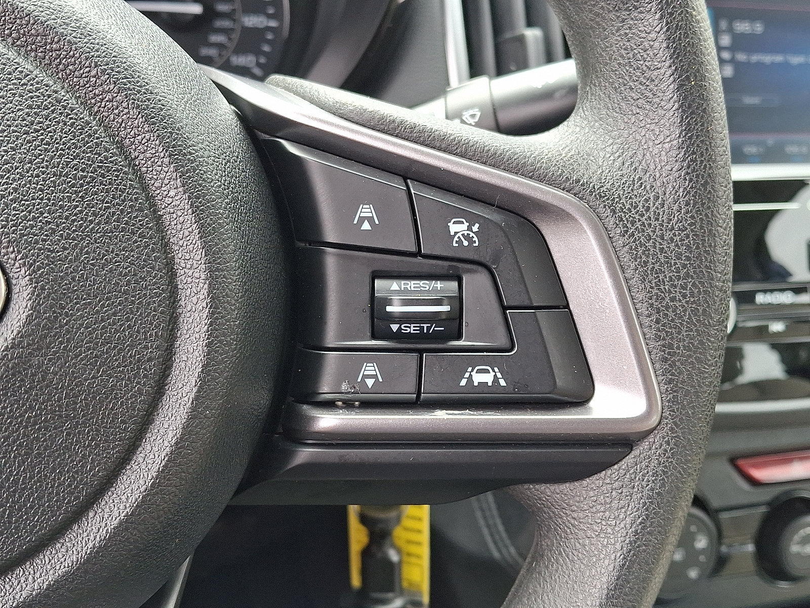 Used 2022 Subaru Impreza 2.0i AWD/4WD image 23