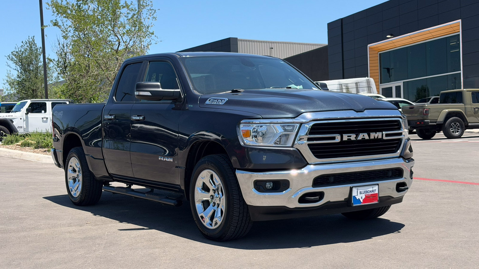 Certified 2019 RAM 1500 Big Horn AWD/4WD image 3