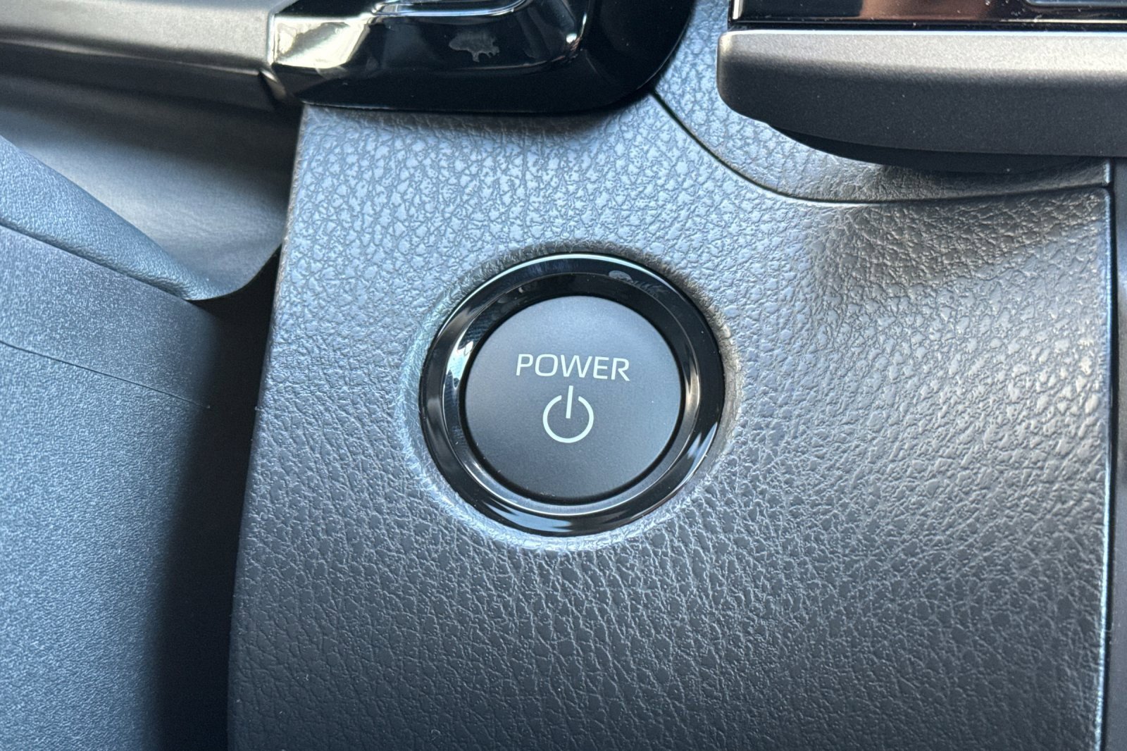 New 2026 Toyota Camry Hybrid image 21