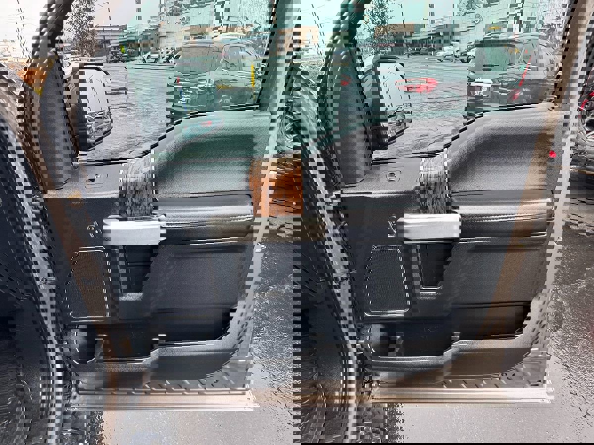 Used 2020 Ford F150 Lariat w/ Equipment Group 502A Luxury image 30