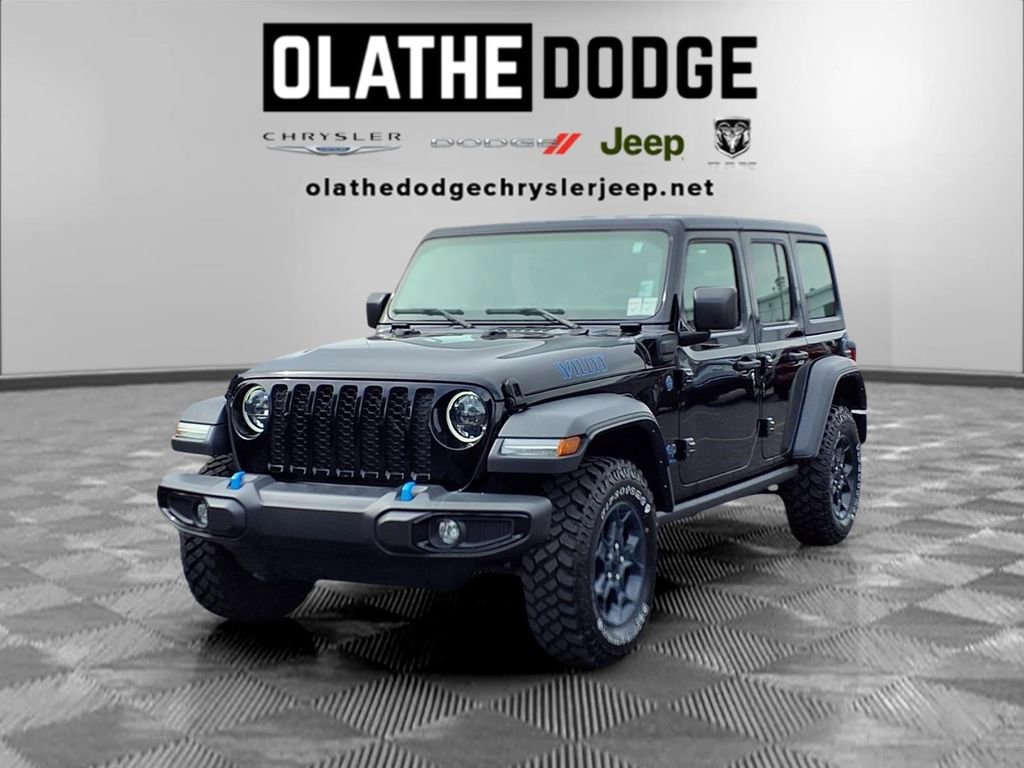 Used 2023 Jeep Wrangler Unlimited w/ 8.4" Radio Group AWD/4WD image 1