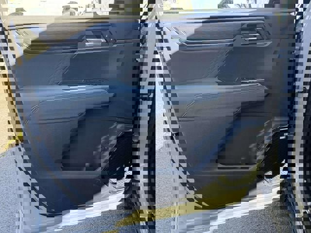 New 2026 GMC Acadia AT4 w/ Super Cruise Package image 8