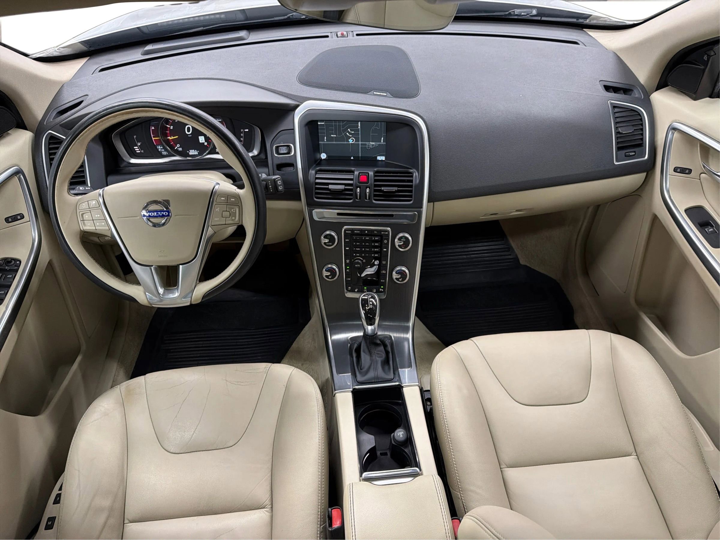 Used 2015 Volvo XC60 T5 Platinum FWD image 32