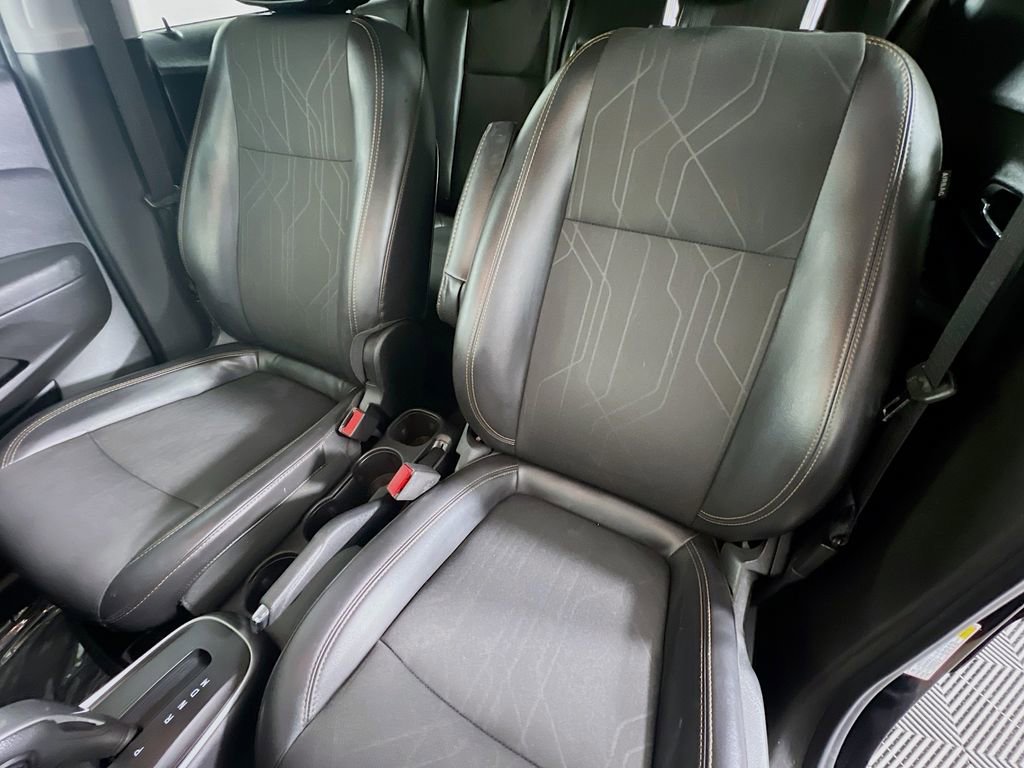 Used 2019 Chevrolet Trax LT w/ Redline Edition image 19