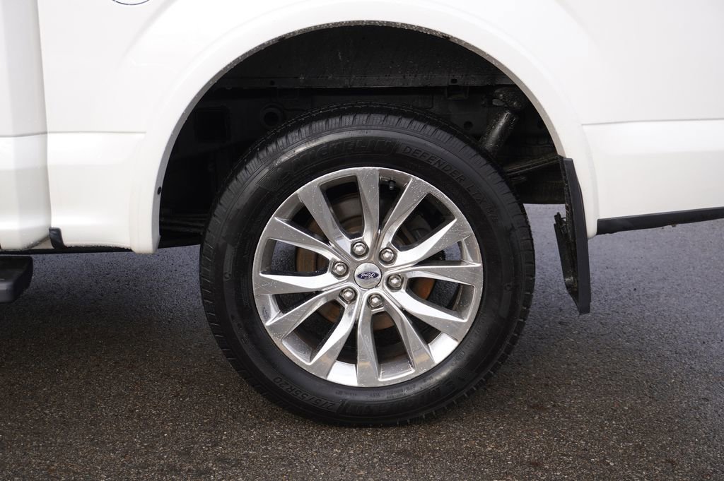 Used 2016 Ford F150 Lariat w/ Equipment Group 502A Luxury image 11