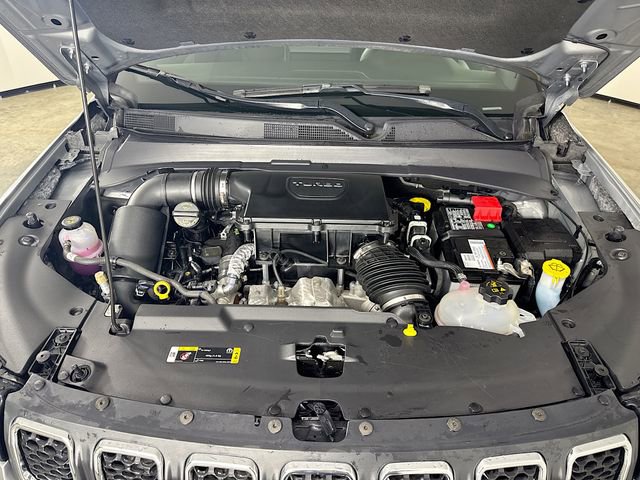 Used 2023 Jeep Compass Sport image 32