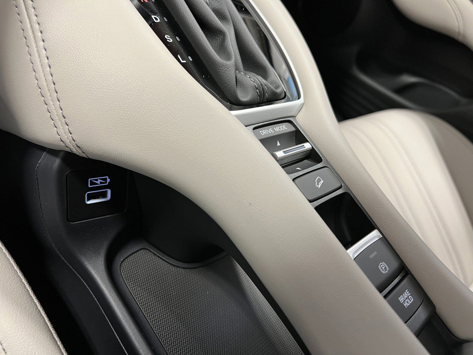 New 2025 Honda HR-V EX-L image 20