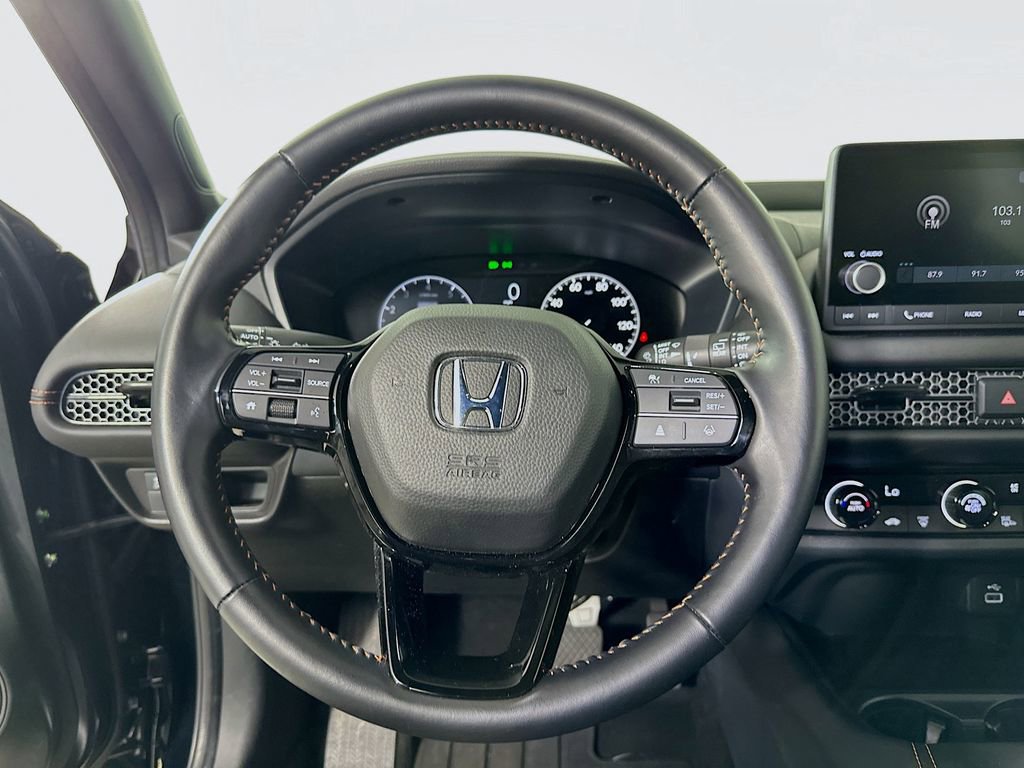 Certified 2025 Honda HR-V Sport image 18