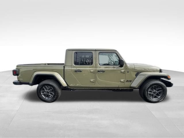 New 2026 Jeep Gladiator Sport AWD/4WD image 8