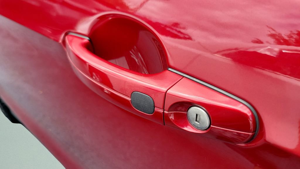 Used 2016 Ford Escape Titanium image 7