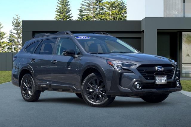 Used 2023 Subaru Outback Onyx Edition AWD/4WD image 2