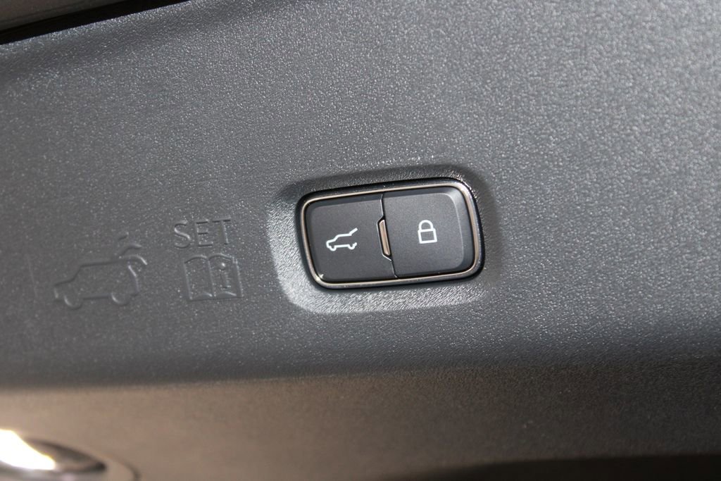 New 2026 Ford Expedition Tremor image 17