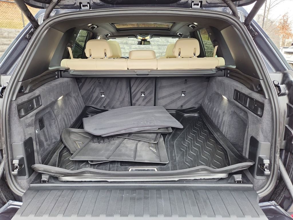 Used 2020 BMW X5 sDrive40i w/ Premium Package image 13