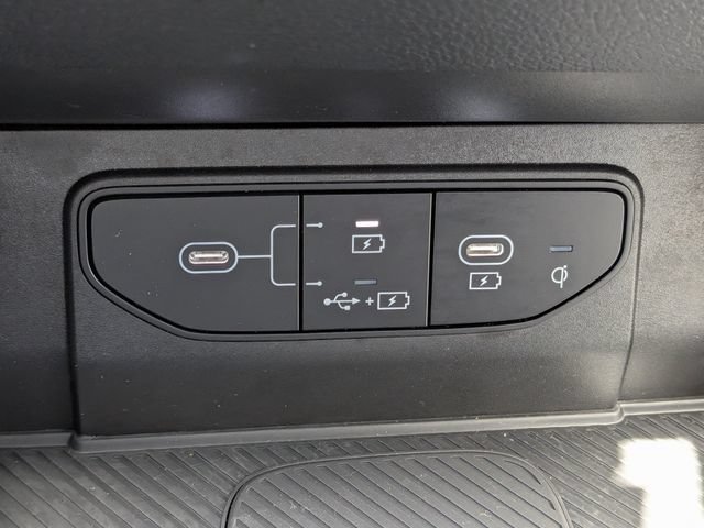 Used 2026 Kia Sportage SX FWD image 23