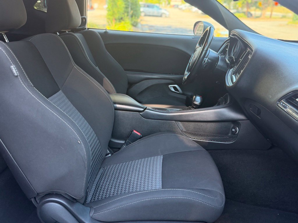 Used 2021 Dodge Challenger R/T RWD image 12