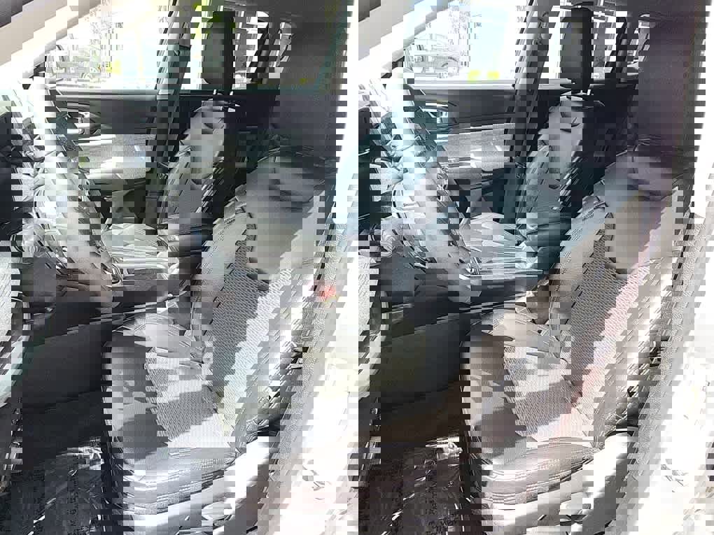 Used 2022 Jeep Compass Latitude image 10