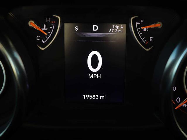 Used 2020 Jeep Wrangler Sport image 28