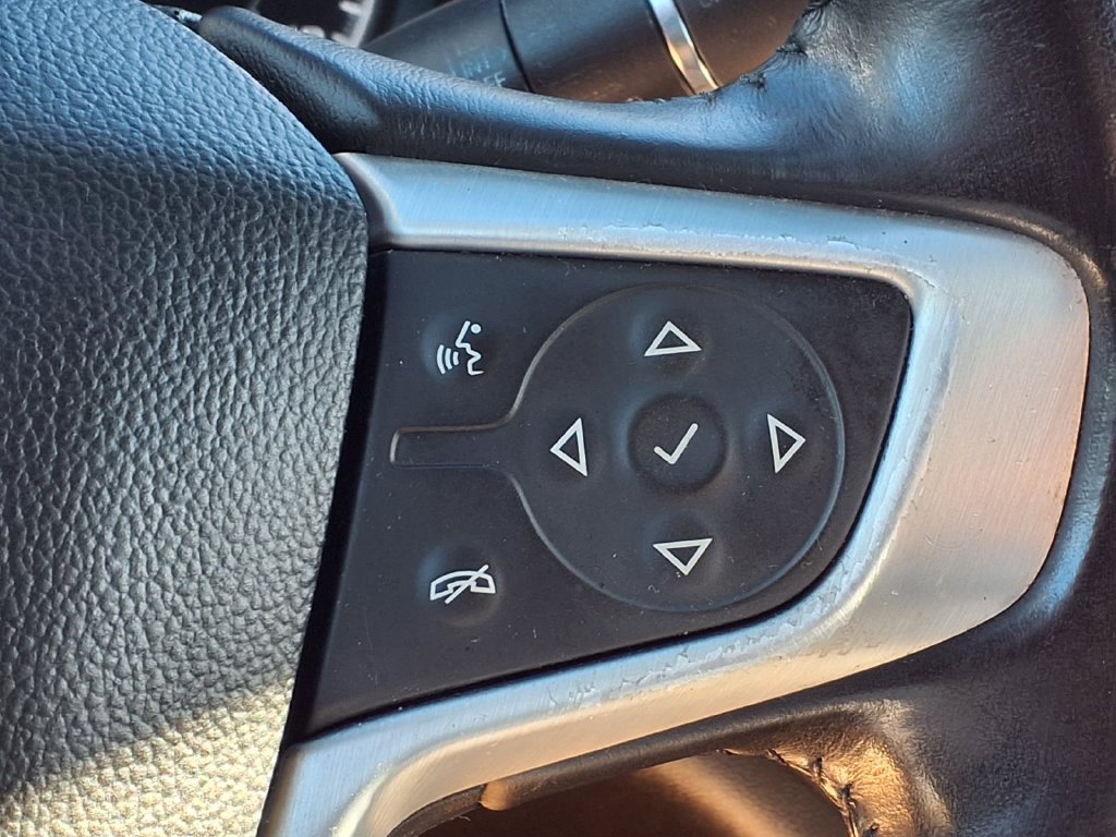 Used 2019 GMC Acadia SLE FWD image 27