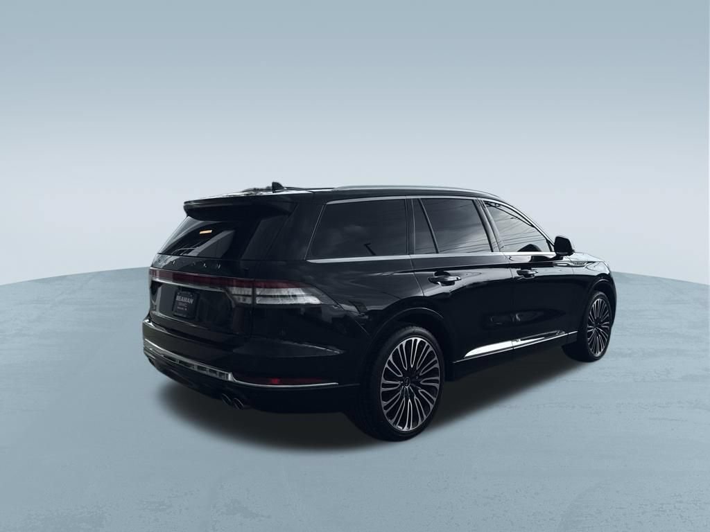 Used 2024 Lincoln Aviator Black Label w/ Dynamic Handling Package AWD/4WD image 8