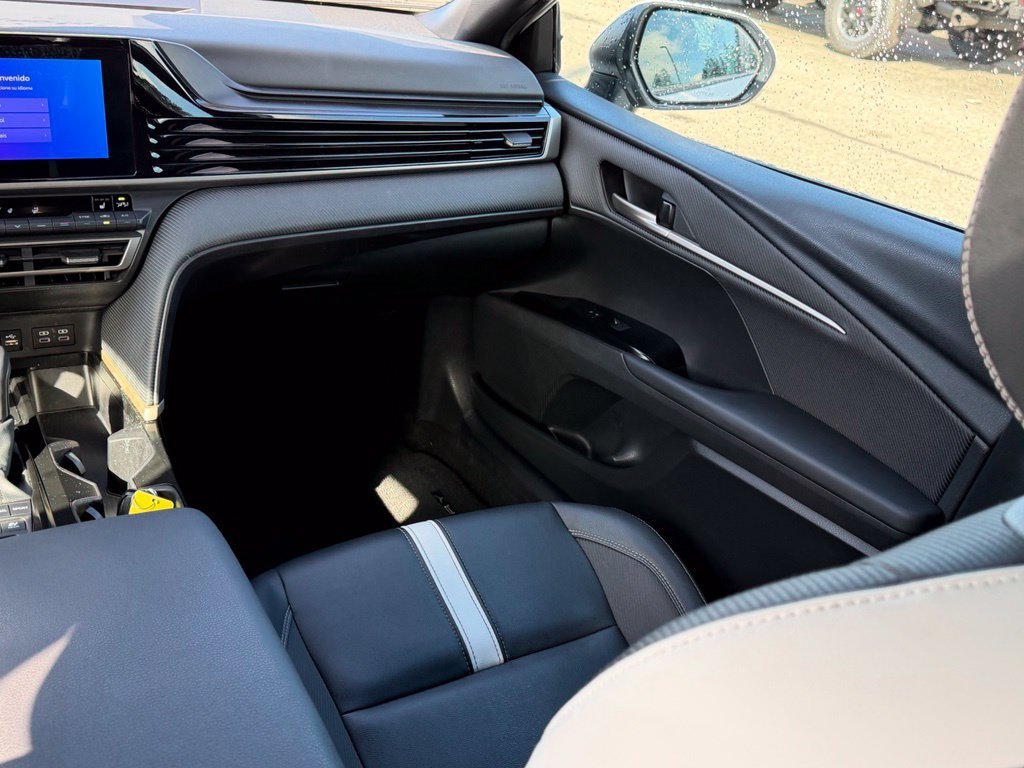 Certified 2025 Toyota Camry Hybrid FWD image 20