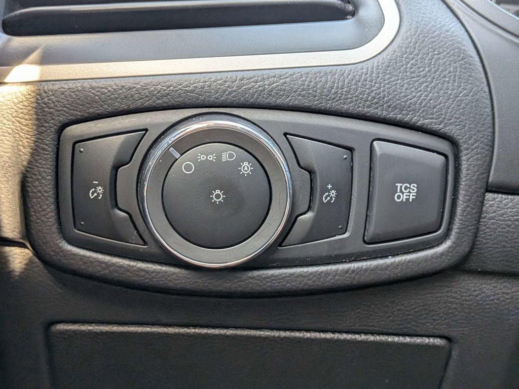 Used 2024 Ford Edge SEL AWD/4WD image 25