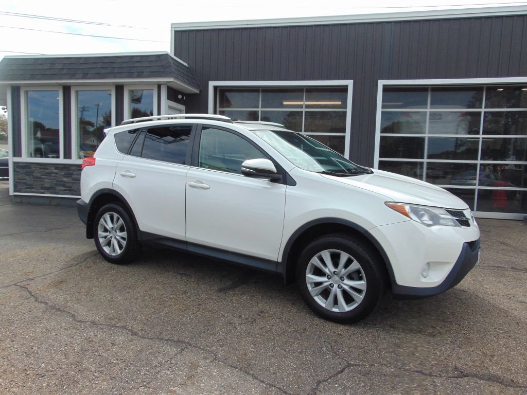 Used 2014 Toyota RAV4 Limited w/ Technology Package AWD/4WD image 1