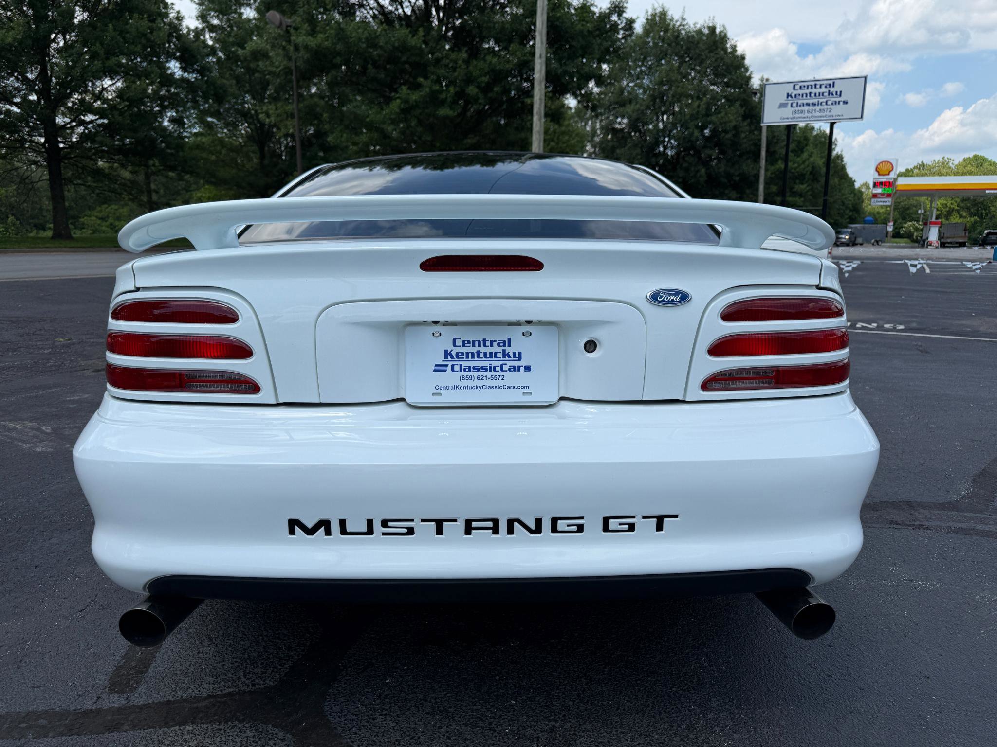 Used 1994 Ford Mustang GT RWD image 9