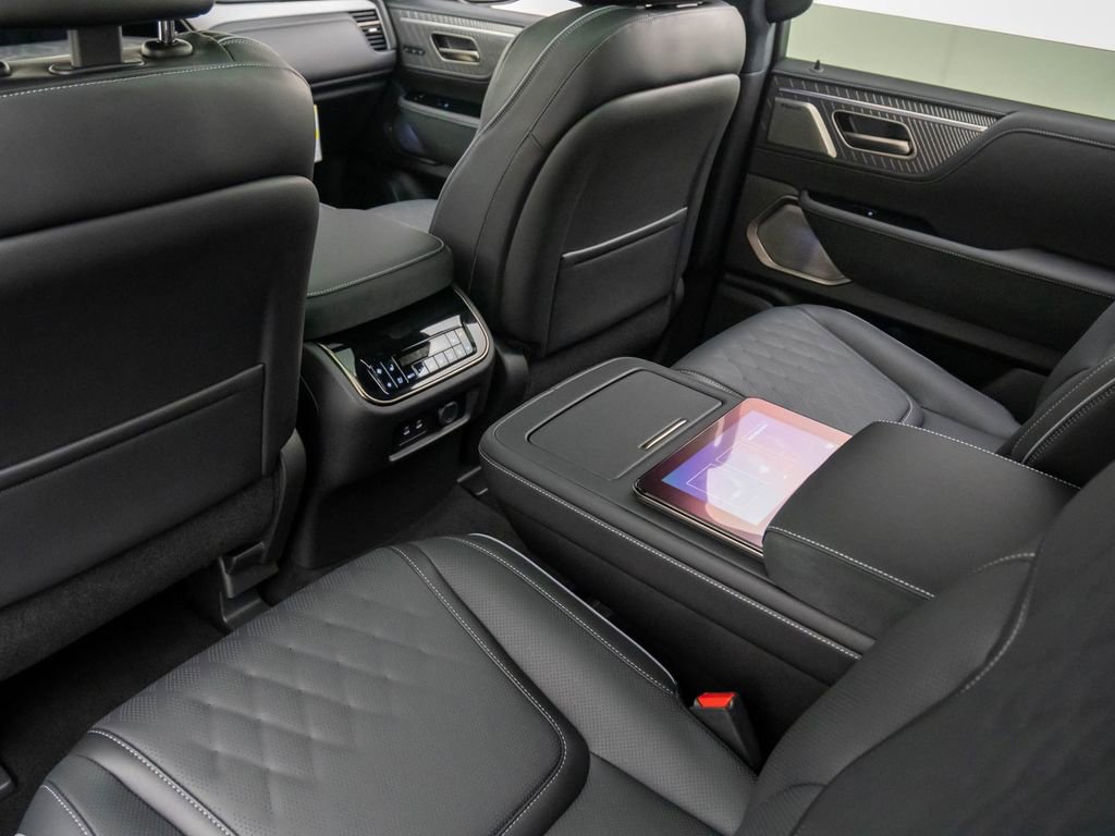 New 2026 INFINITI QX80 Autograph w/ Premium Cargo Package image 17