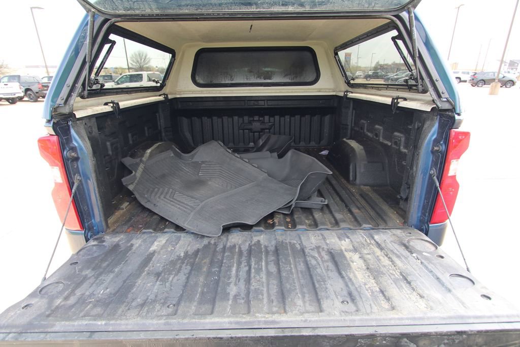 Used 2023 Chevrolet Silverado 1500 LT image 13