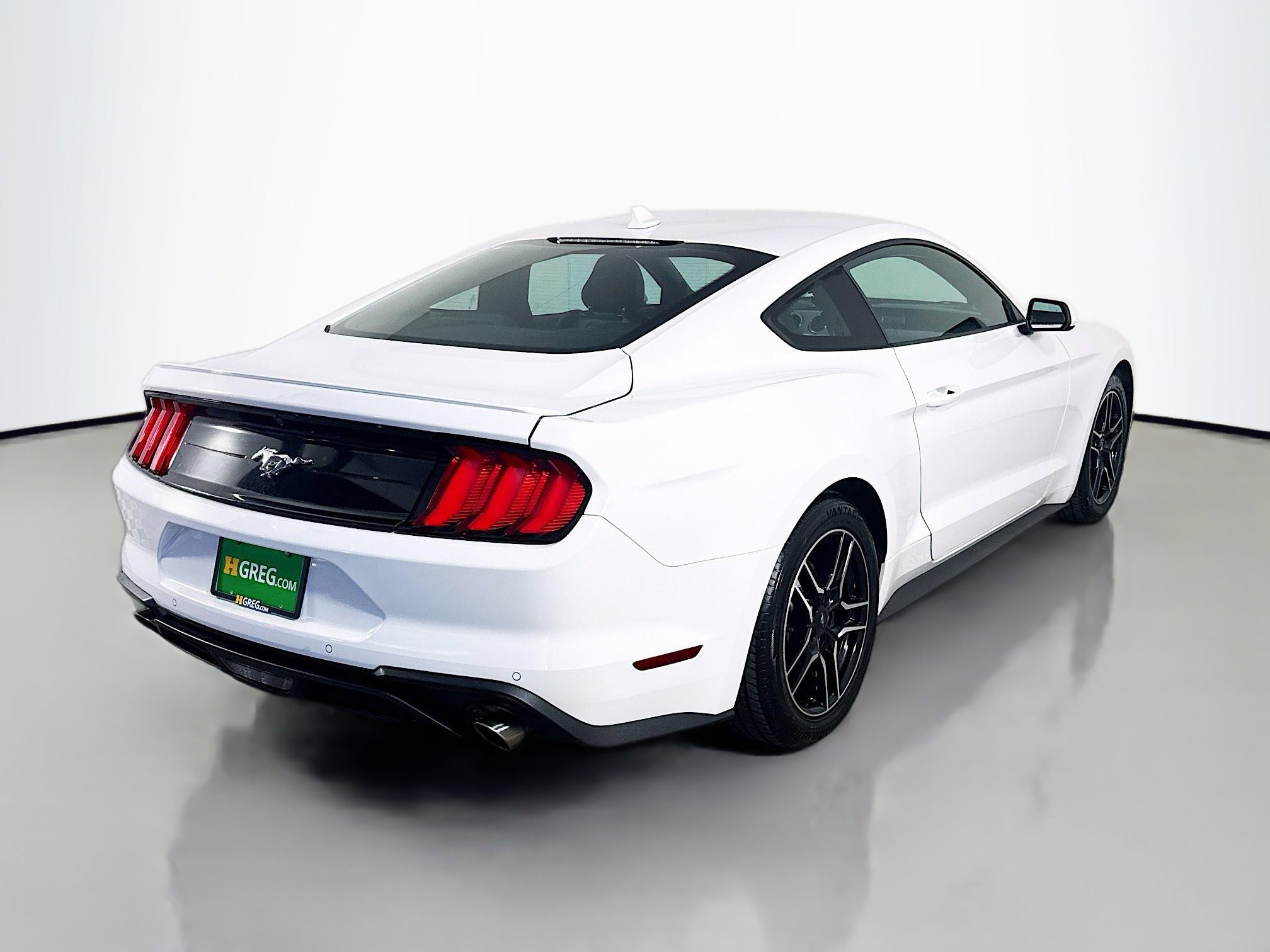 Used 2023 Ford Mustang Premium image 10