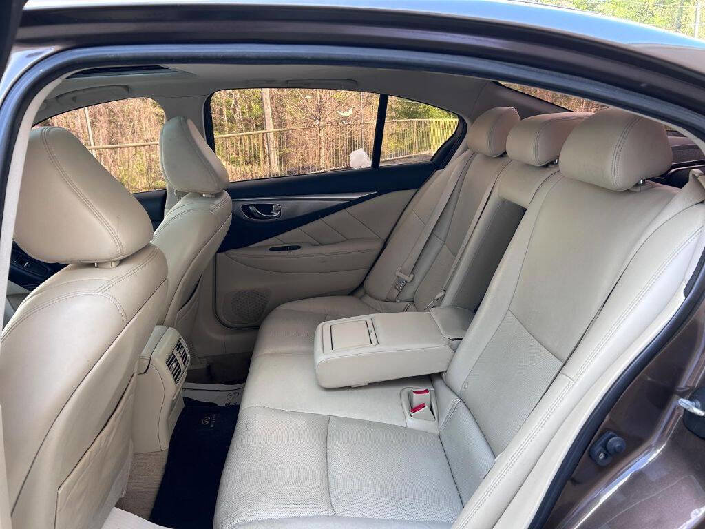 Used 2015 INFINITI Q50 Premium w/ Navigation Package RWD image 11