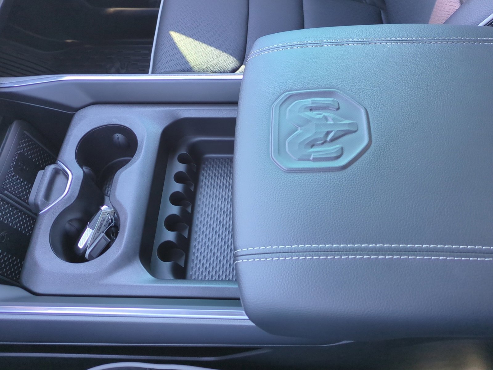 New 2026 RAM 1500 Laramie w/ Night Edition image 15