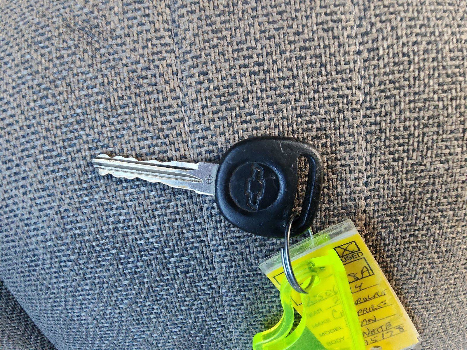 Used 2014 Chevrolet Express 2500 LS image 21