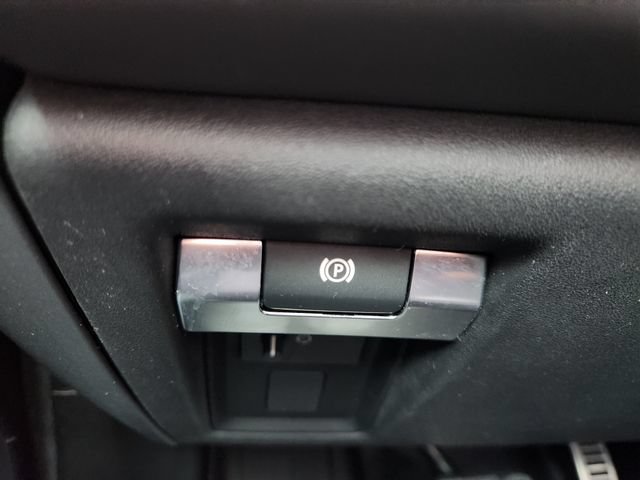 Used 2023 Land Rover Defender 130 X AWD/4WD image 21
