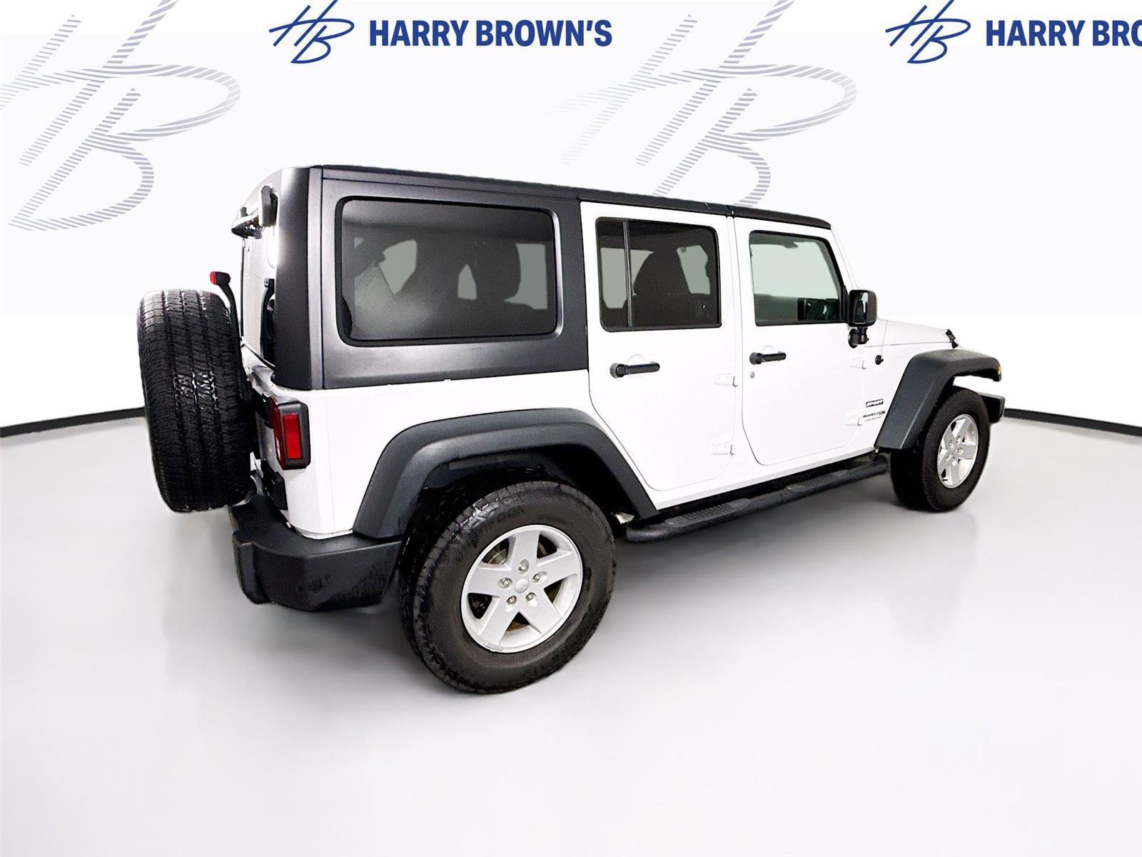Used 2018 Jeep Wrangler Unlimited Sport S image 26
